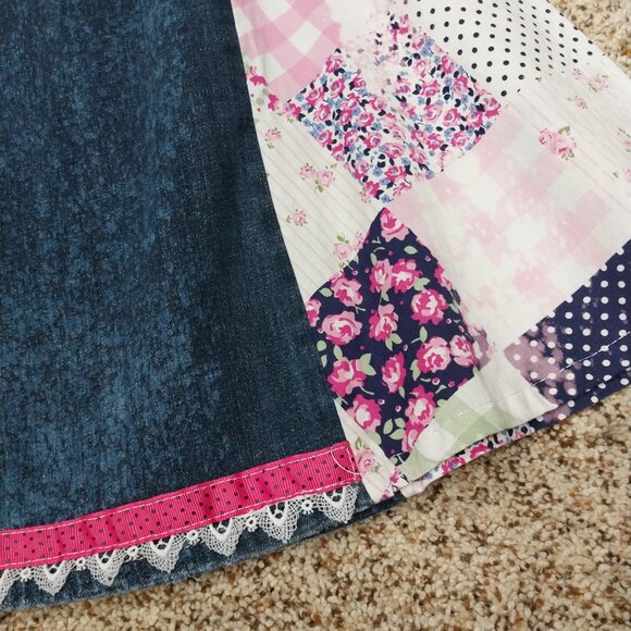 3800 Size 13 Roxy Upcycled Bleach Dyed Pink and Blue Pattern Bell-Bottoms. - Picture 2 of 6